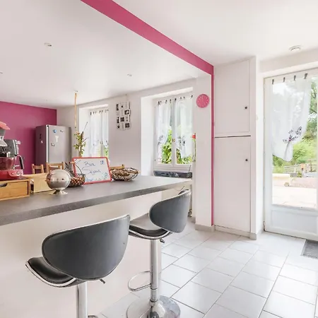 Stunning In Ferienhaus *